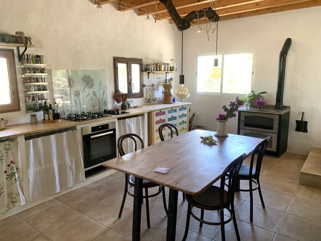 Finca/Casa Rural de 3 habitaciones en Rasquera en venta con garaje - 265.000 € (Ref: 9161348)