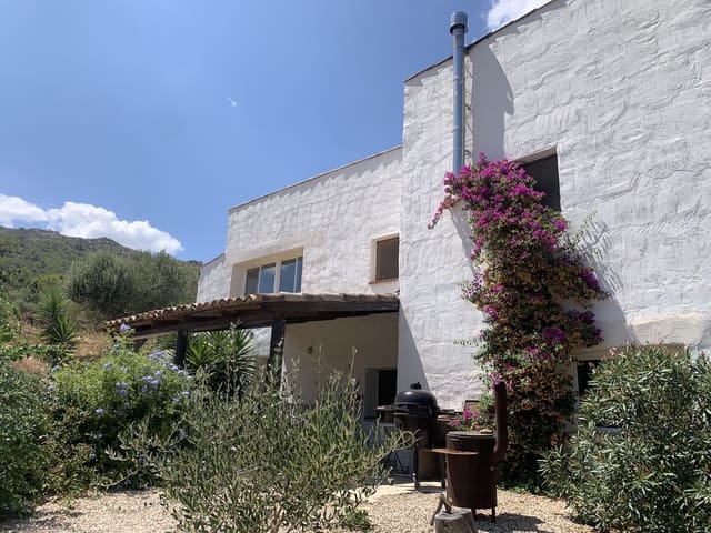 3 bedroom Finca/Country House for sale in Rasquera with garage - € 265,000 (Ref: 9161348)