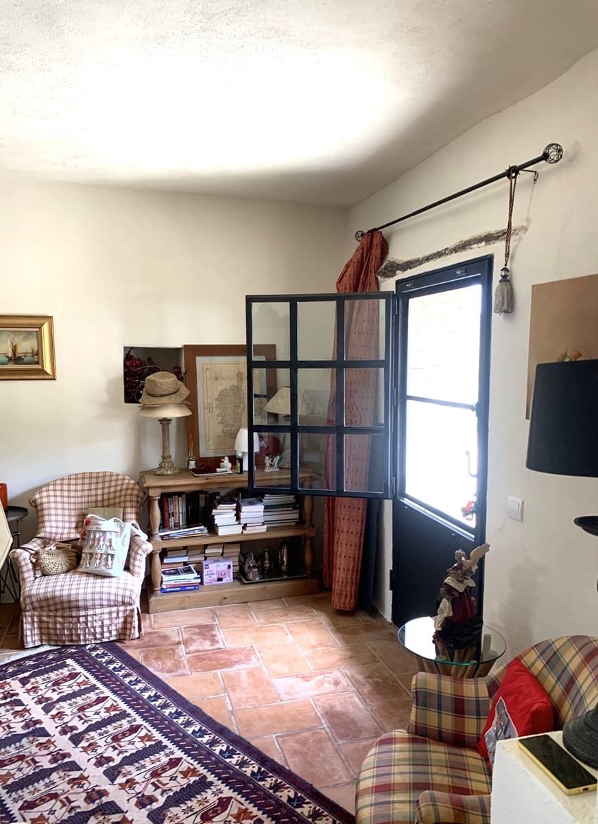 3 soveværelse Finca/Landehus til salg i Tivissa med garage - € 369.000 (Ref: 9166351)