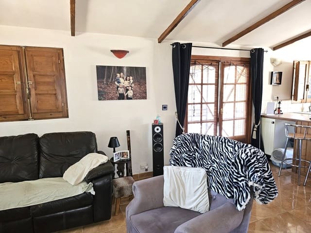 2 sypialnia Finka/Dom wiejski na sprzedaż w Tivissa z garażem - 155 000 € (Ref: 9227891)
