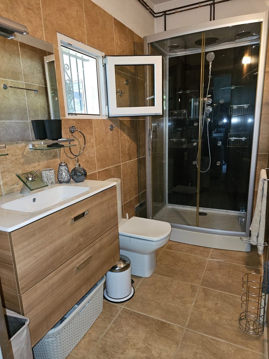 3 soveværelse Finca/Landehus til salg i Mora d'Ebre med swimmingpool garage - € 339.000 (Ref: 9247758)