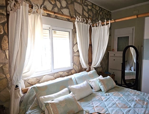 3 makuuhuone Maalaistalo myytävänä paikassa Móra d'Ebre mukana uima-altaan 
autotalli - 339 000 € (Ref: 9247758)