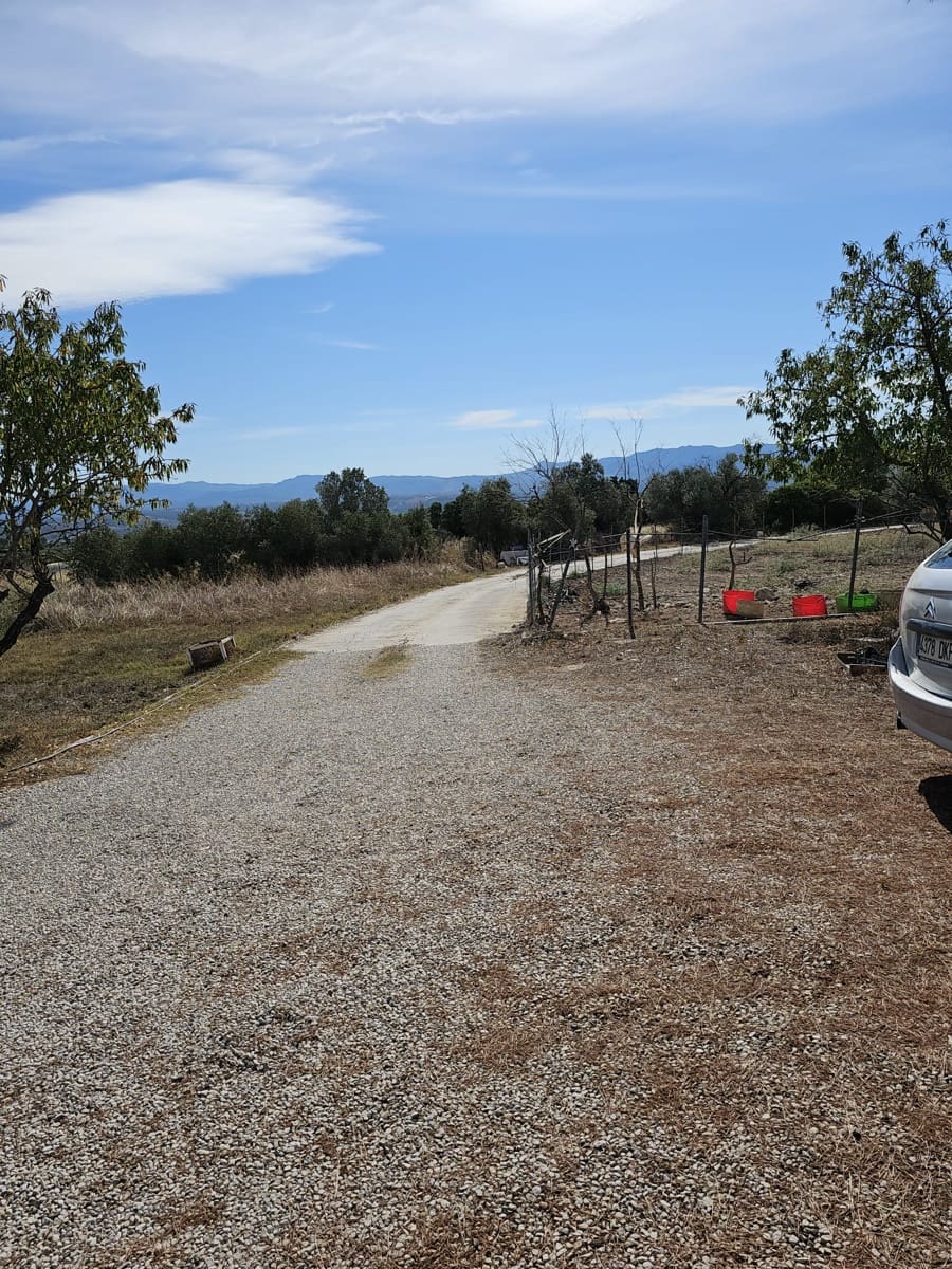 3 soveværelse Finca/Landehus til salg i Mora d'Ebre med swimmingpool garage - € 339.000 (Ref: 9247758)