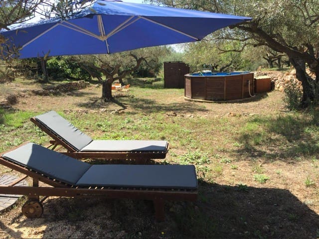 5 bedroom Finca/Country House for sale in Camarles with garage - € 459,000 (Ref: 9447026)
