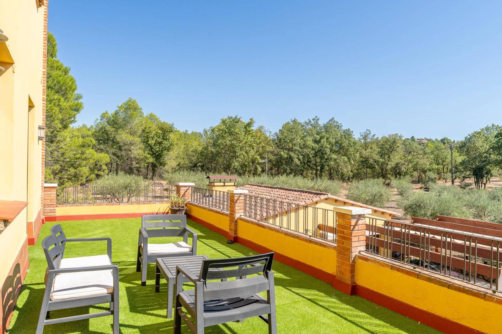 6 soveværelse Finca/Landehus til salg i Falset med garage - € 900.000 (Ref: 9680567)