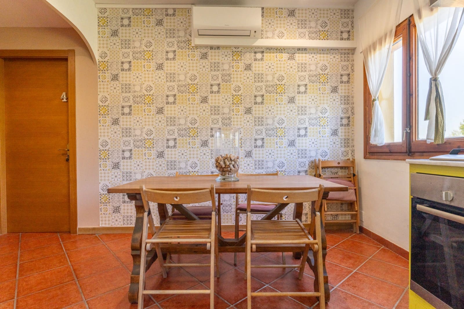 6 soveværelse Finca/Landehus til salg i Falset med garage - € 900.000 (Ref: 9680567)