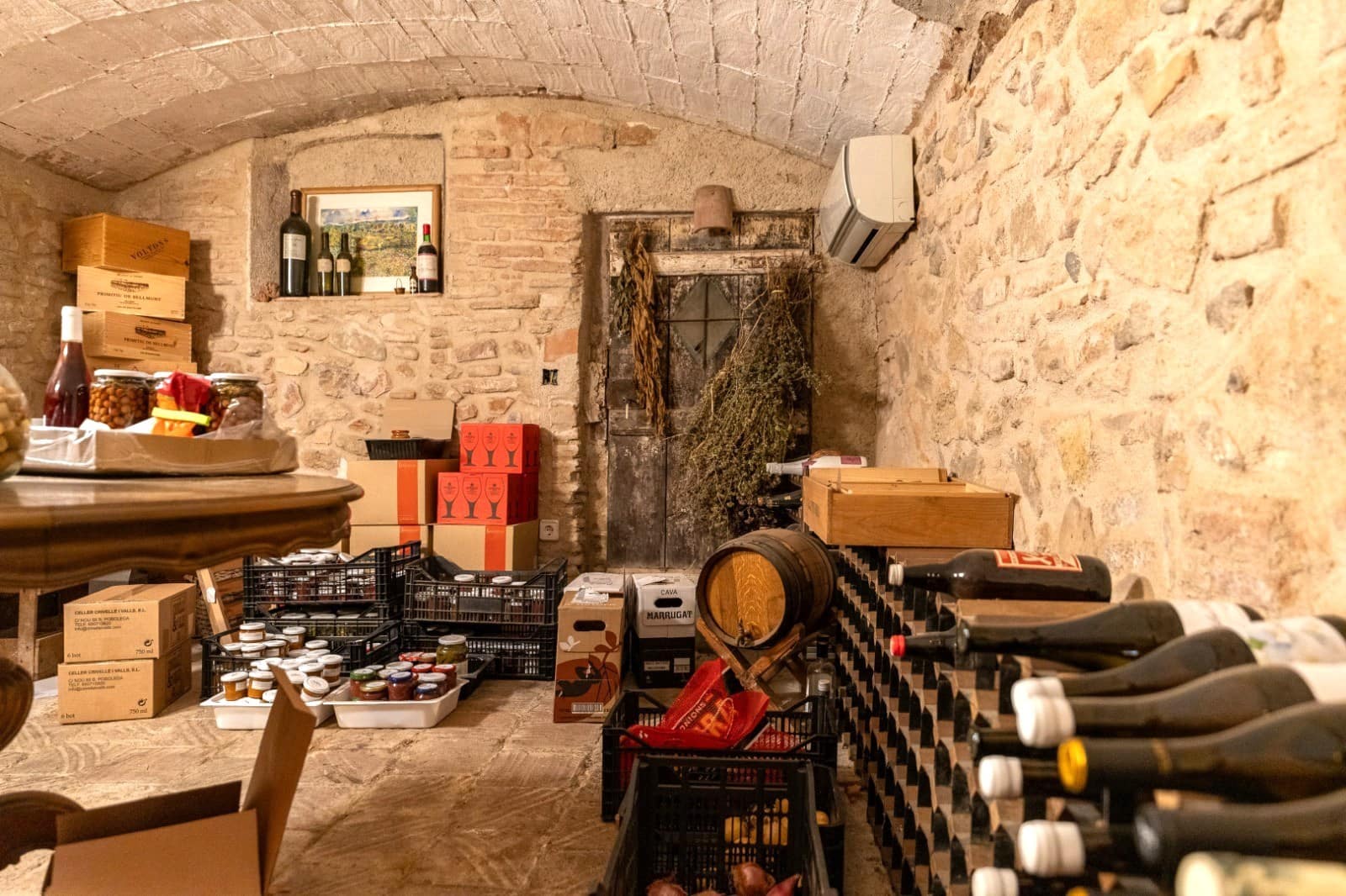 6 soveværelse Finca/Landehus til salg i Falset med garage - € 900.000 (Ref: 9680567)