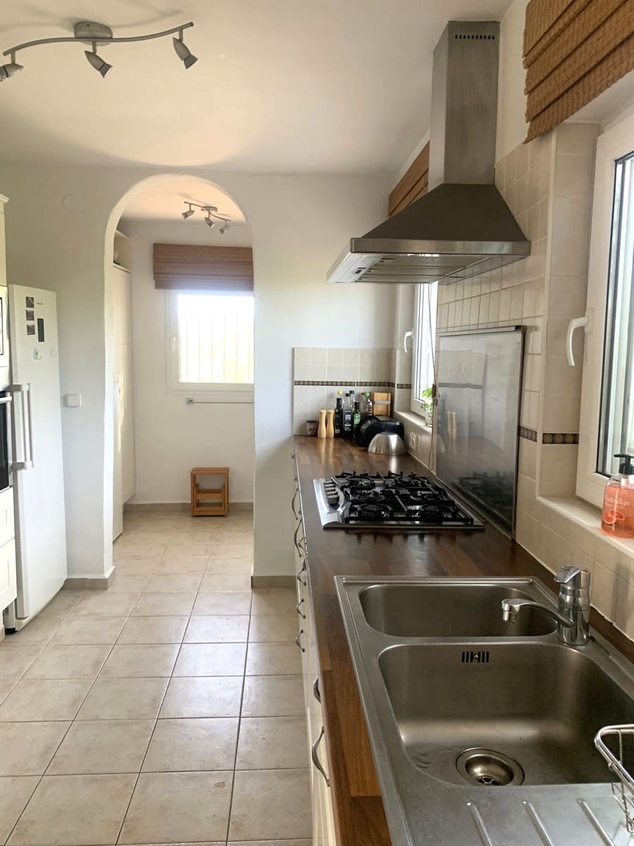 4 bedroom Finca/Country House for sale in El Perello with pool garage - € 515,000 (Ref: 9720568)