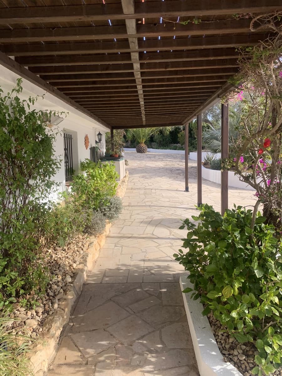 4 bedroom Finca/Country House for sale in El Perello with pool garage - € 515,000 (Ref: 9720568)