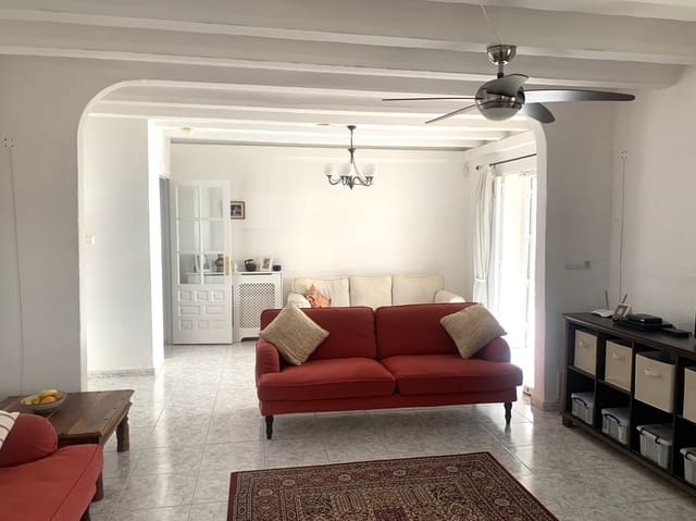 4 quarto Quinta/Casa Rural para venda em El Perelló com piscina garagem - 515 000 € (Ref: 9720568)