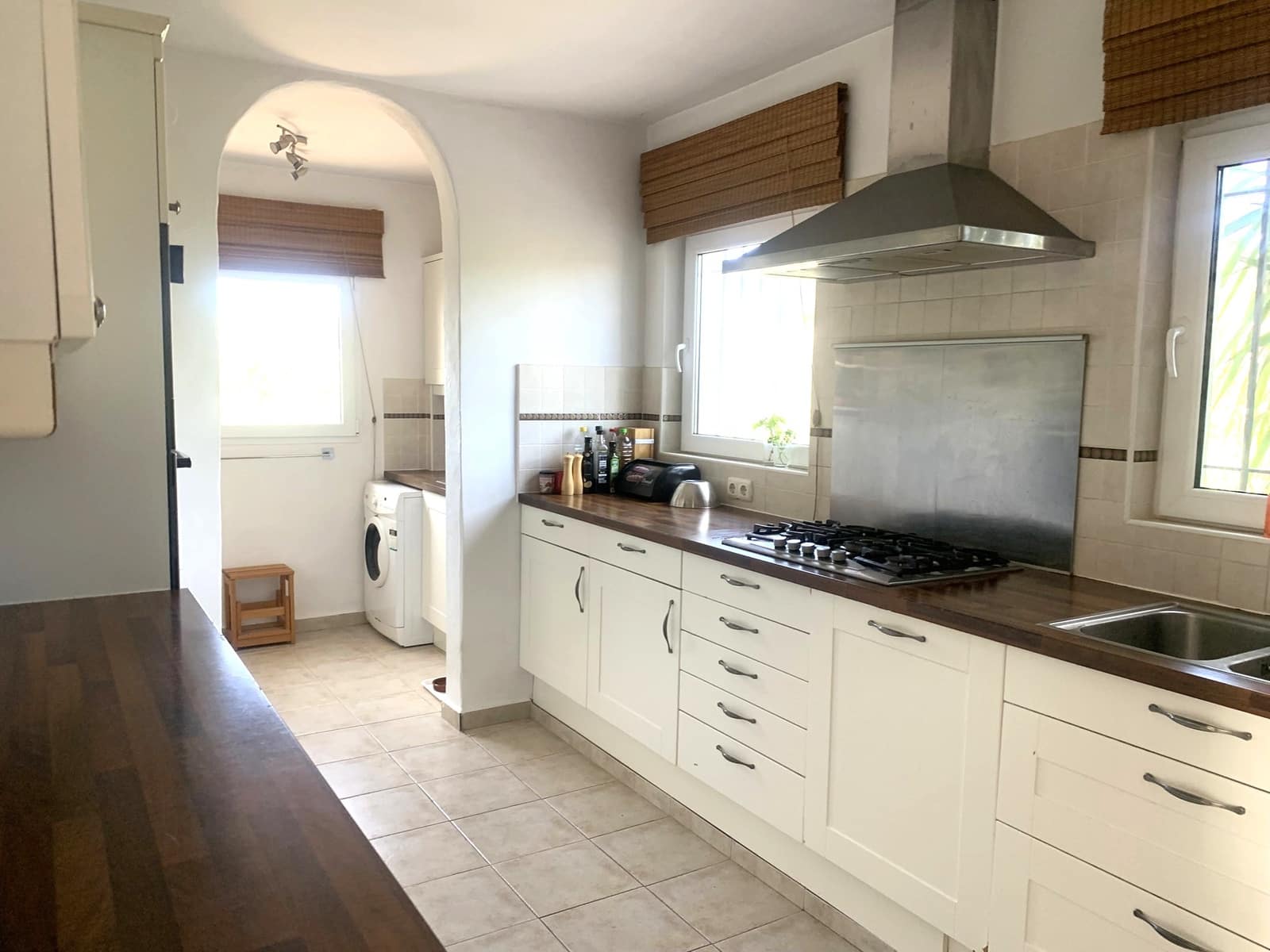 4 bedroom Finca/Country House for sale in El Perello with pool garage - € 515,000 (Ref: 9720568)