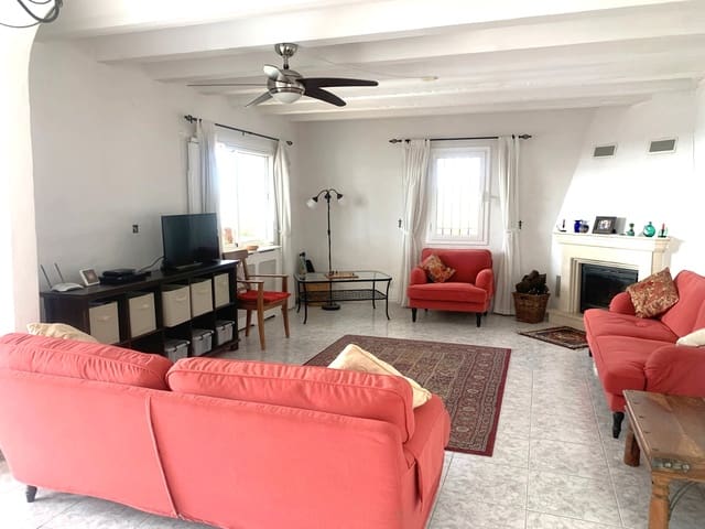 4 quarto Quinta/Casa Rural para venda em El Perelló com piscina garagem - 515 000 € (Ref: 9720568)