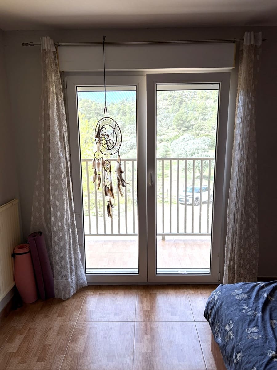 5 sypialnia Finka/Dom wiejski na sprzedaż w Flix z basenem garażem - 390 000 € (Ref: 9793612)