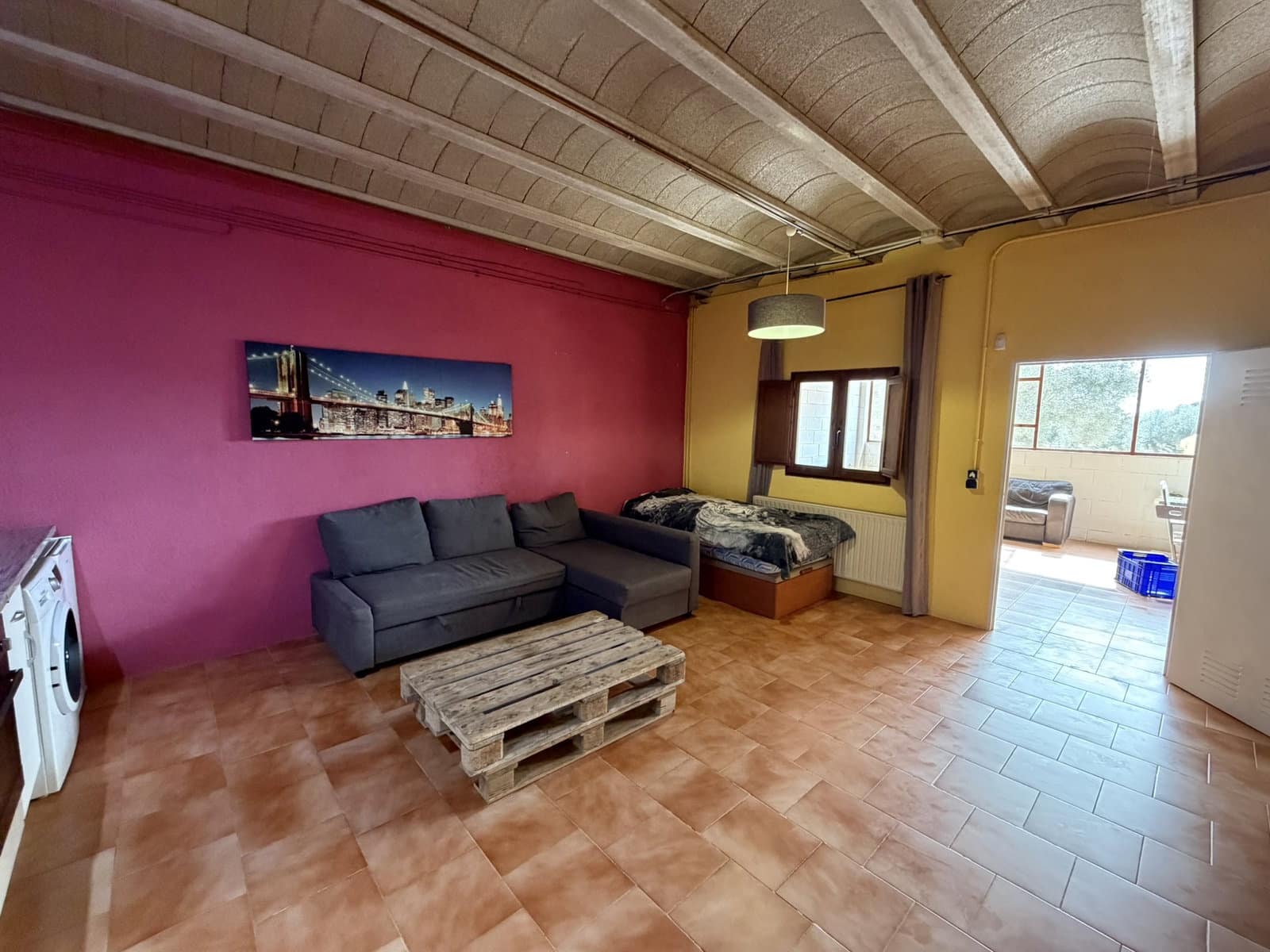 5 soveværelse Finca/Landehus til salg i Flix med swimmingpool garage - € 345.000 (Ref: 9793612)