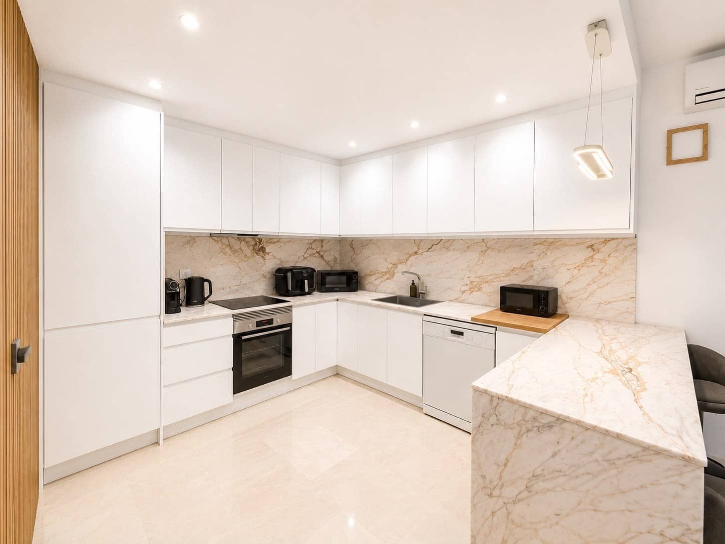 3 soverom Villa til salgs i Villamartin med svømmebasseng garasje - € 529 995 (Ref: 10000593)