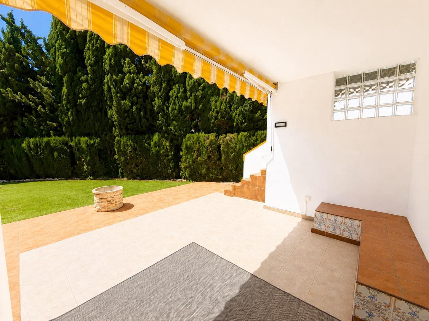 3 soverom Villa til salgs i Villamartin med svømmebasseng garasje - € 529 995 (Ref: 10000593)