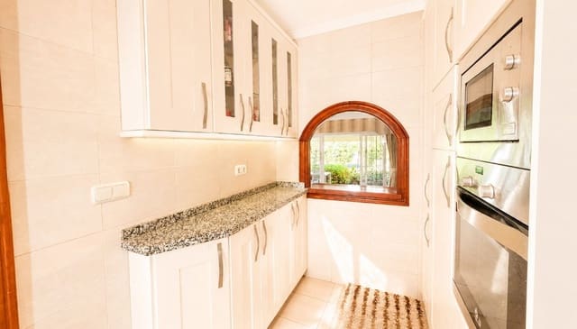 2 sovrum Hus till salu i Mijas Costa, Mijas med pool garage - 370 000 € (Ref: 10000602)