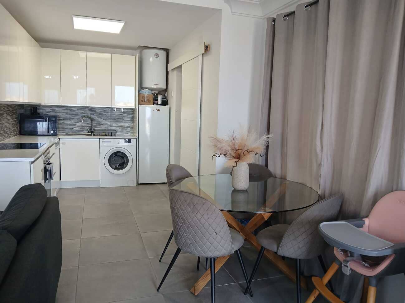 2 soveværelse Villa til salg i Villamartin med swimmingpool garage - € 218.000 (Ref: 10003645)