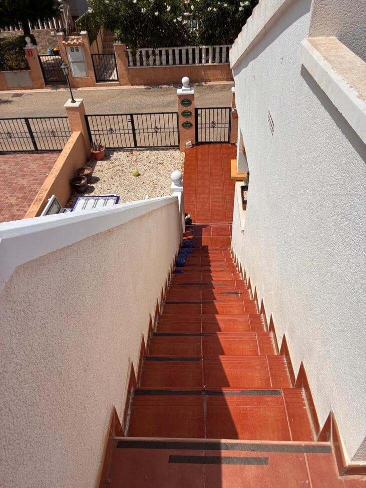 2 bedroom Semi-detached Villa for sale in Cabo Roig with pool - € 249,995 (Ref: 10003646)