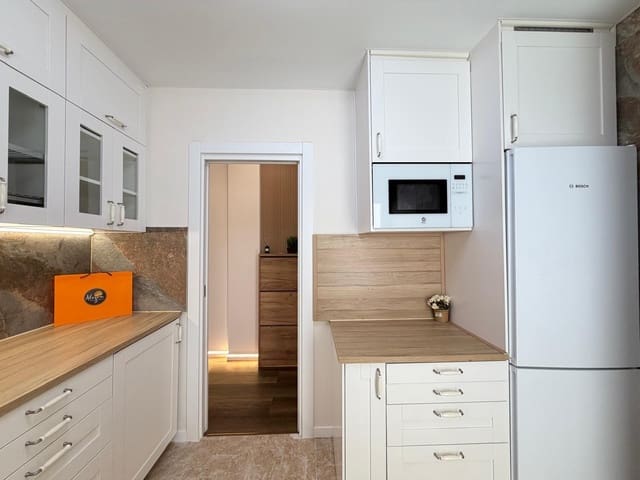3 soverom Leilighet til salgs i Centro - Muelle Pesquero, Torrevieja - € 269 900 (Ref: 10003647)
