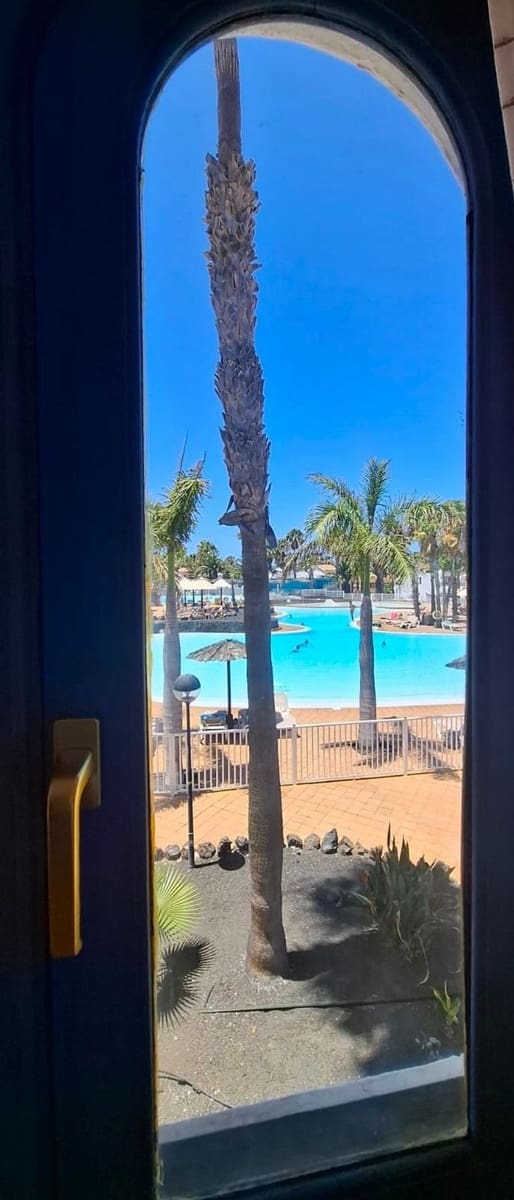 1 slaapkamer Appartement te koop in Corralejo met zwembad - € 209.000 (Ref: 10005287)