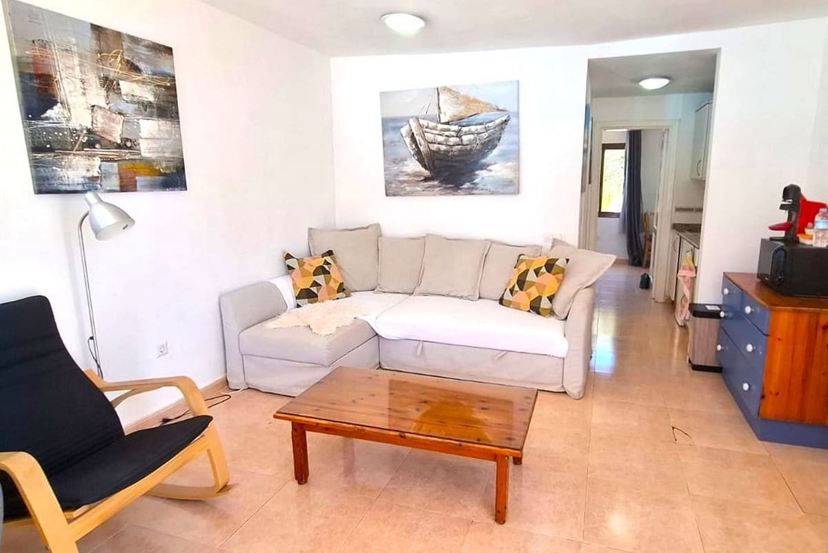 1 slaapkamer Appartement te koop in Corralejo met zwembad - € 209.000 (Ref: 10005287)