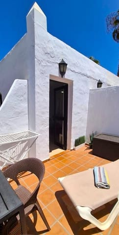 1 chambre Appartement à vendre à Corralejo, La Oliva avec piscine - 199 995 € (Ref: 10005287)