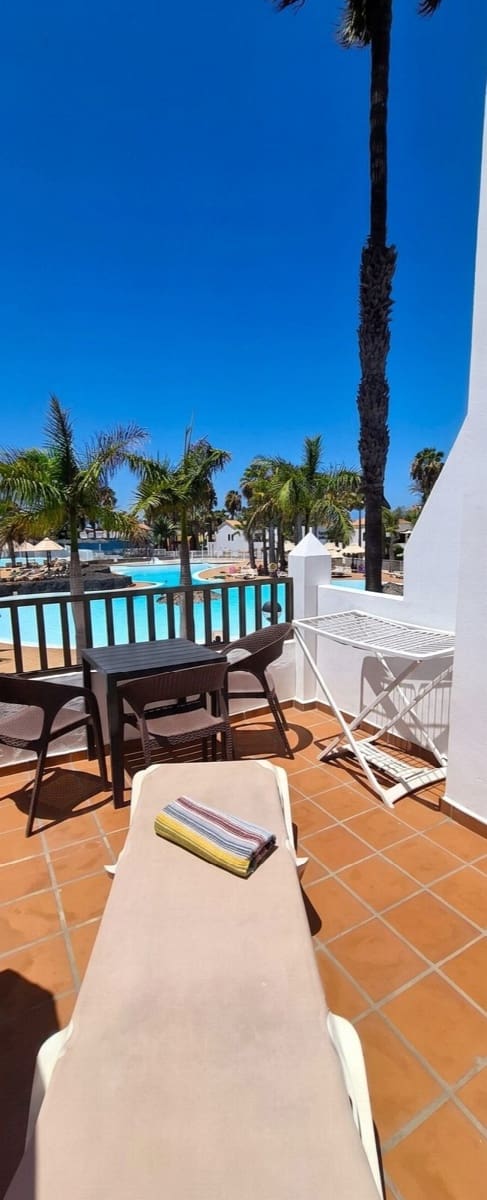 1 bedroom Apartment for sale in La Oliva with pool - € 199,995 (Ref: 10005287)