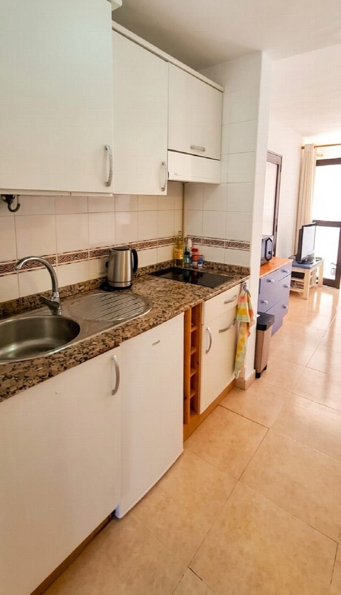 1 bedroom Apartment for sale in La Oliva with pool - € 199,995 (Ref: 10005287)