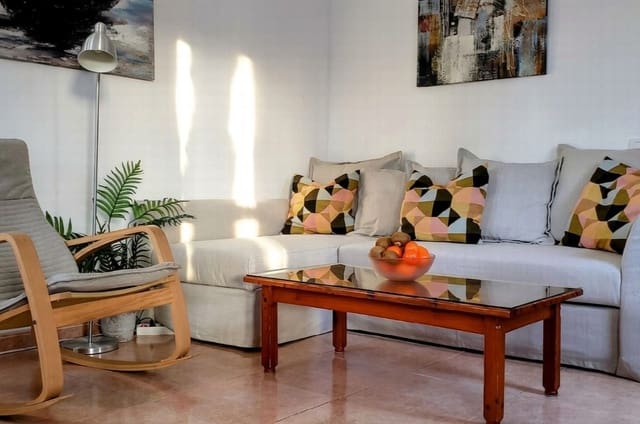 1 Zimmer Apartment zu verkaufen in Corralejo, La Oliva mit Pool - 199.995 € (Ref: 10005287)