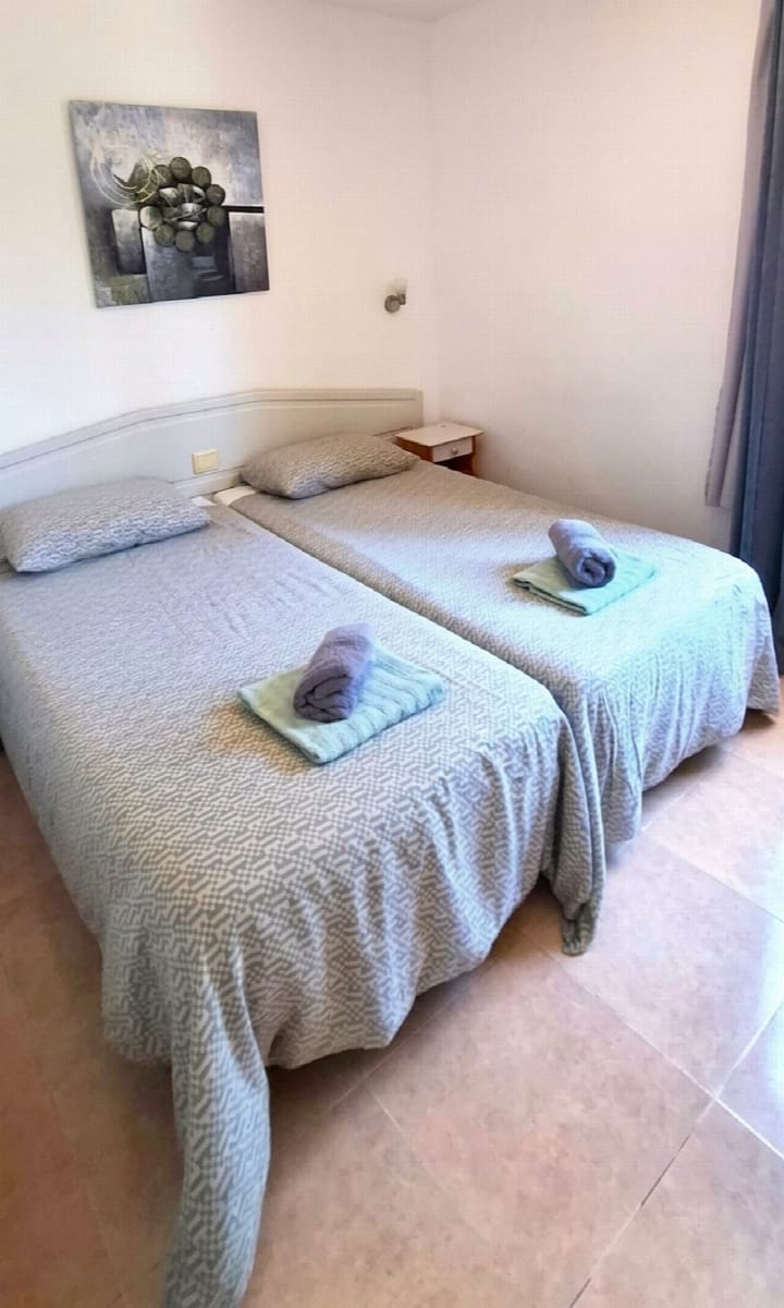 1 bedroom Apartment for sale in La Oliva with pool - € 199,995 (Ref: 10005287)