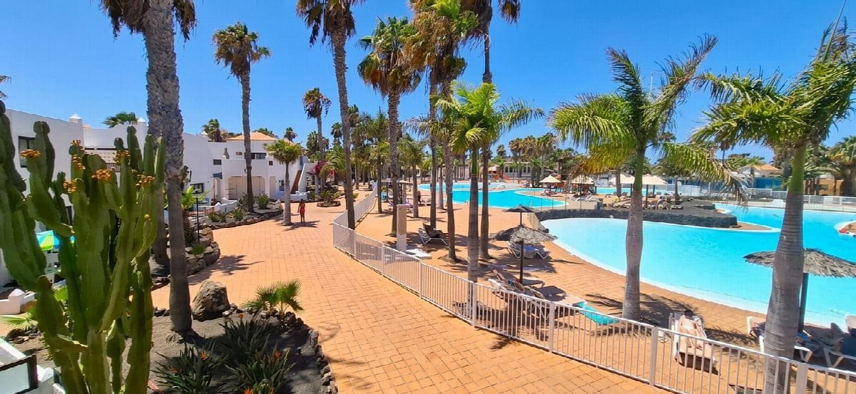 1 bedroom Apartment for sale in La Oliva with pool - € 199,995 (Ref: 10005287)