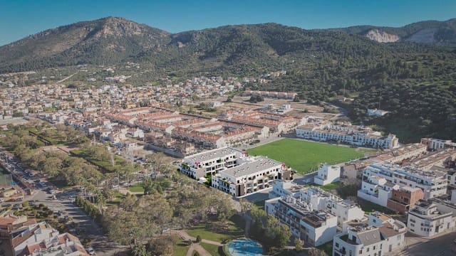 Apartamento de 1 habitación en Alhaurín de la Torre en venta con piscina - 275.500 € (Ref: 10005289)