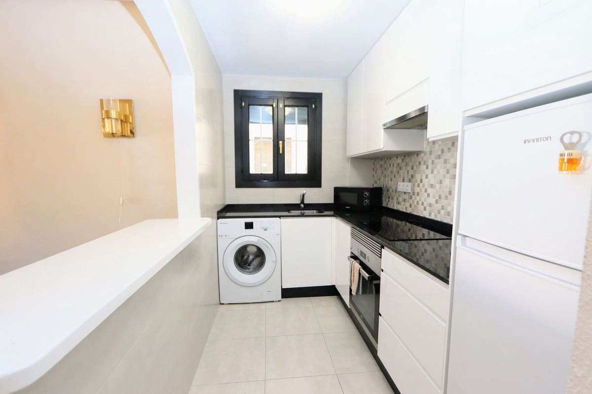2 quarto Apartamento para venda em Los Alcazares com garagem - 152 500 € (Ref: 10005290)