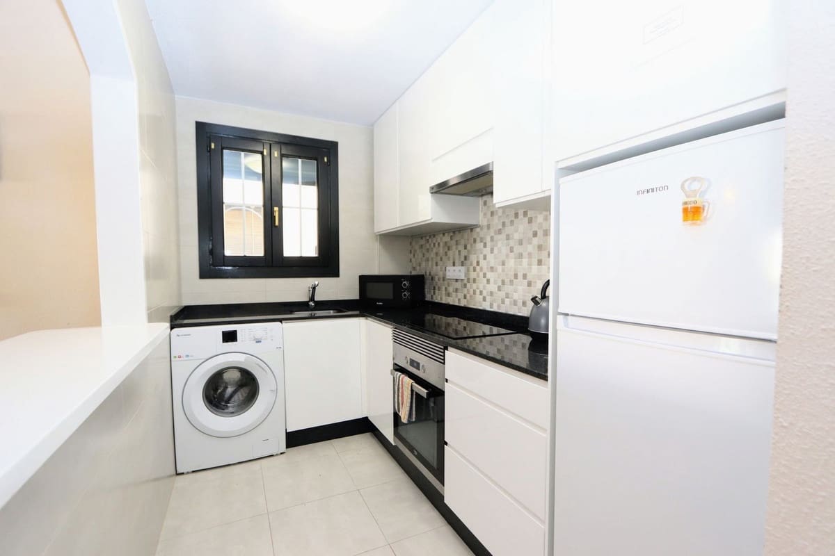 2 quarto Apartamento para venda em Los Alcazares com garagem - 152 500 € (Ref: 10005290)