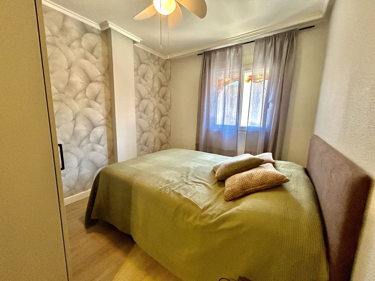 1 soveværelse Lejlighed til salg i Torrevieja med garage - € 149.000 (Ref: 10005297)