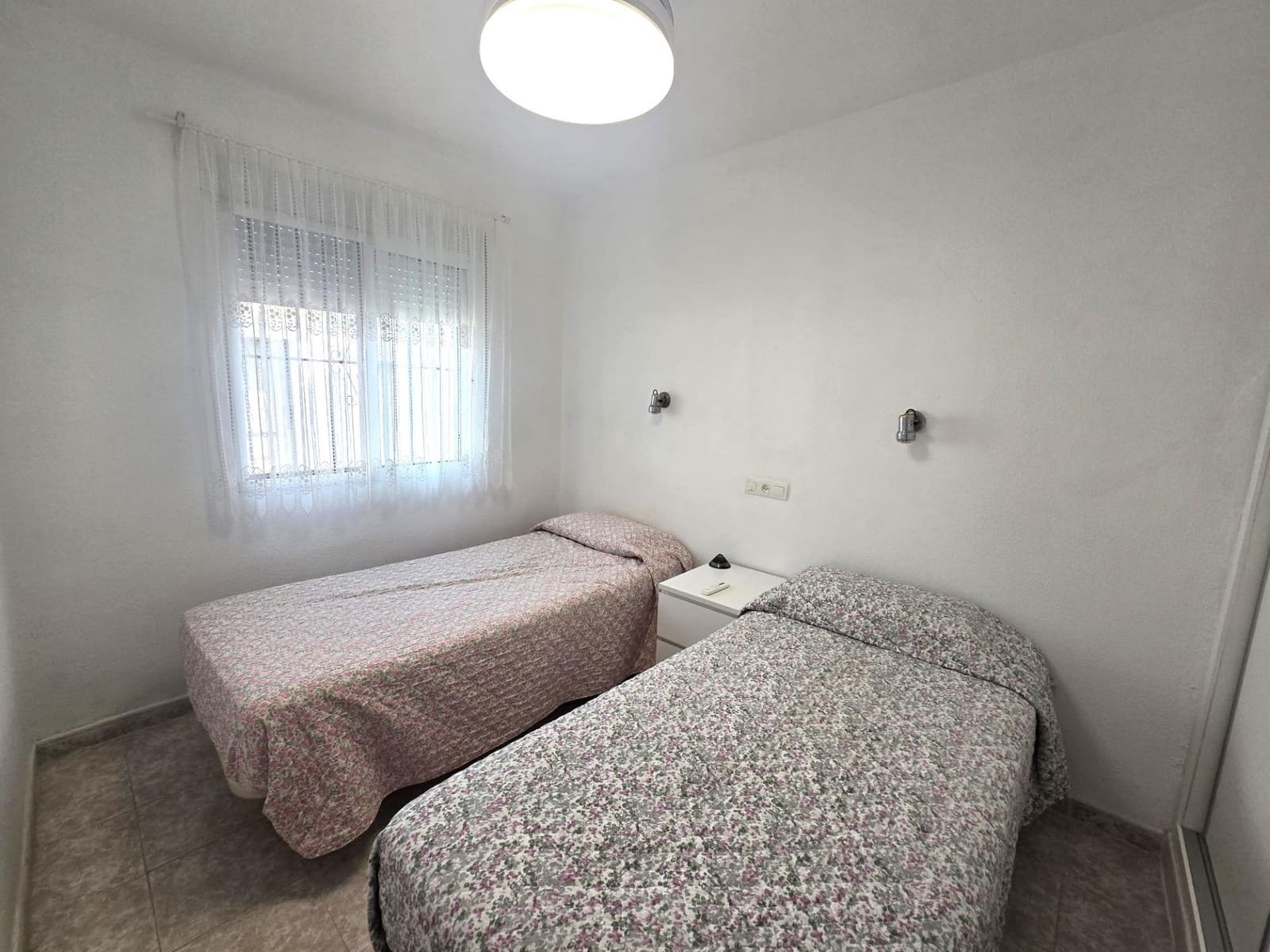 3 sypialnia Dom na sprzedaż w Torrevieja z basenem - 290 000 € (Ref: 10005298)