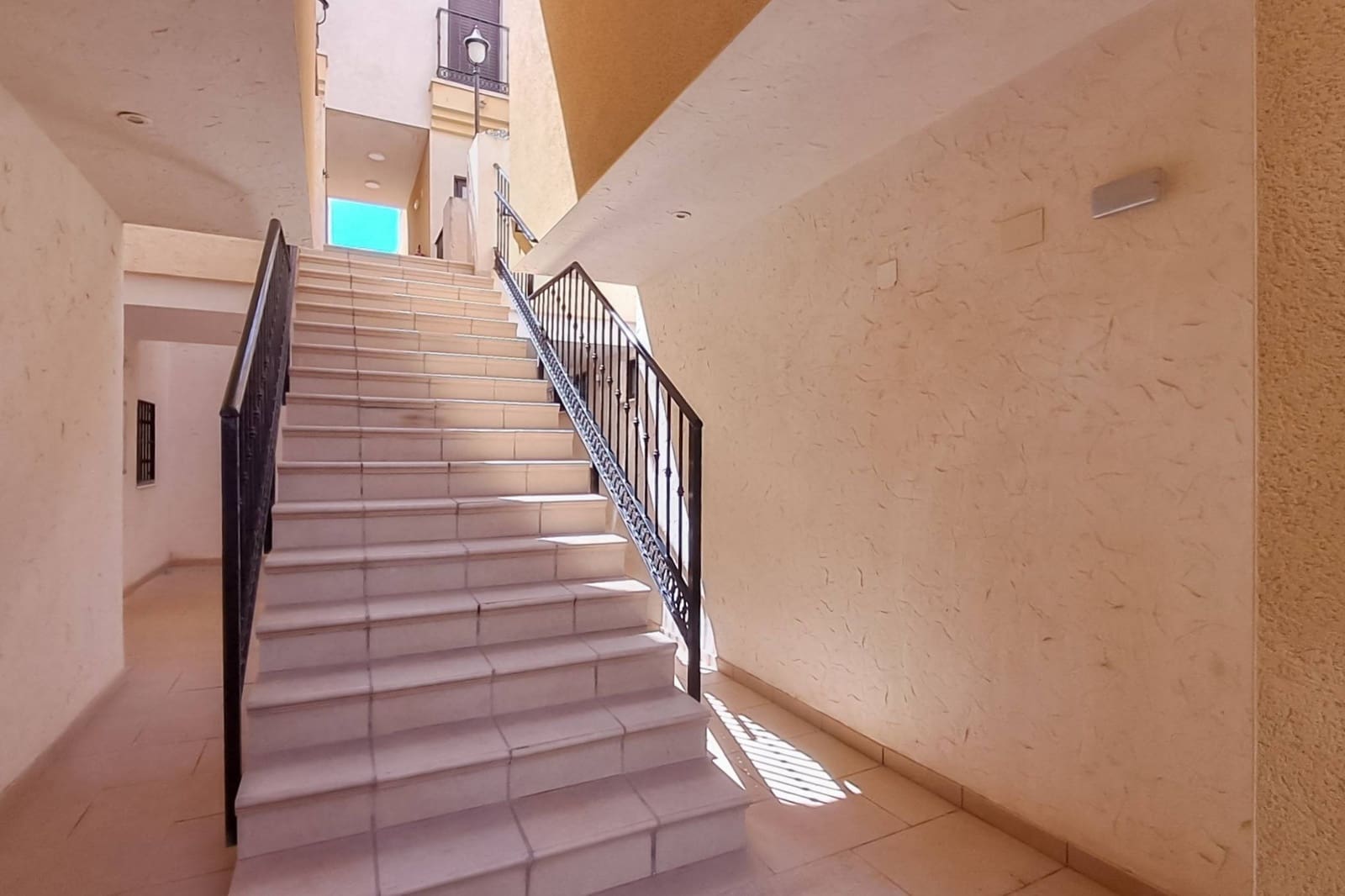 2 soverom Leilighet til salgs i Orihuela Costa med svømmebasseng - € 239 000 (Ref: 10005299)