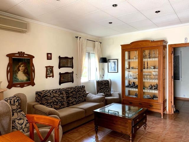 5 bedroom Semi-detached Villa for sale in El Chaparral, Torrevieja with pool - € 345,000 (Ref: 10006354)