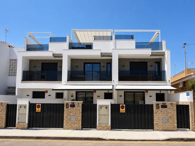 3 soverom Hus til salgs i Torre de la Horadada, Pilar de la Horadada - € 545 000 (Ref: 10007210)