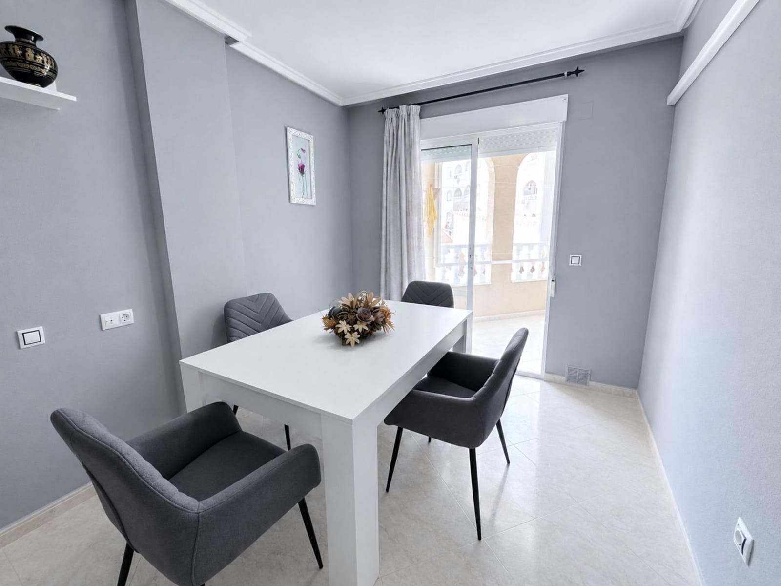 2 sypialnia Apartament na sprzedaż w Torrevieja z basenem - 149 900 € (Ref: 10007211)
