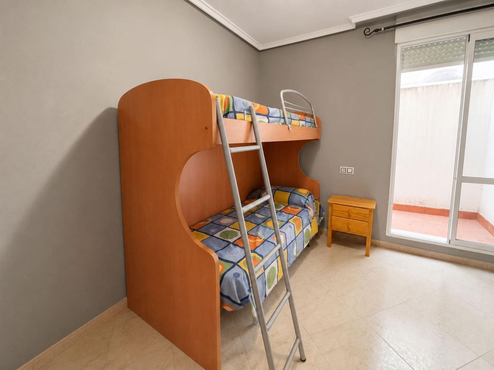2 sypialnia Apartament na sprzedaż w Torrevieja z basenem - 149 900 € (Ref: 10007211)