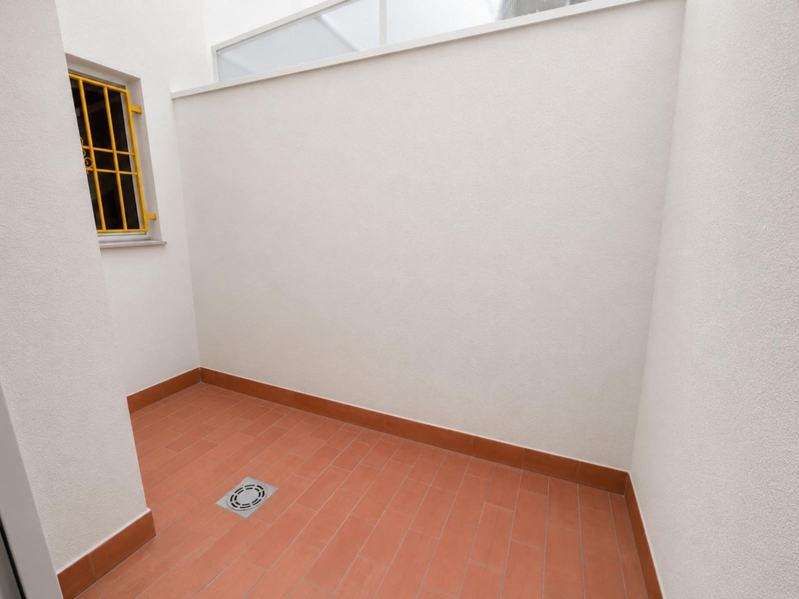 2 sypialnia Apartament na sprzedaż w Torrevieja z basenem - 149 900 € (Ref: 10007211)