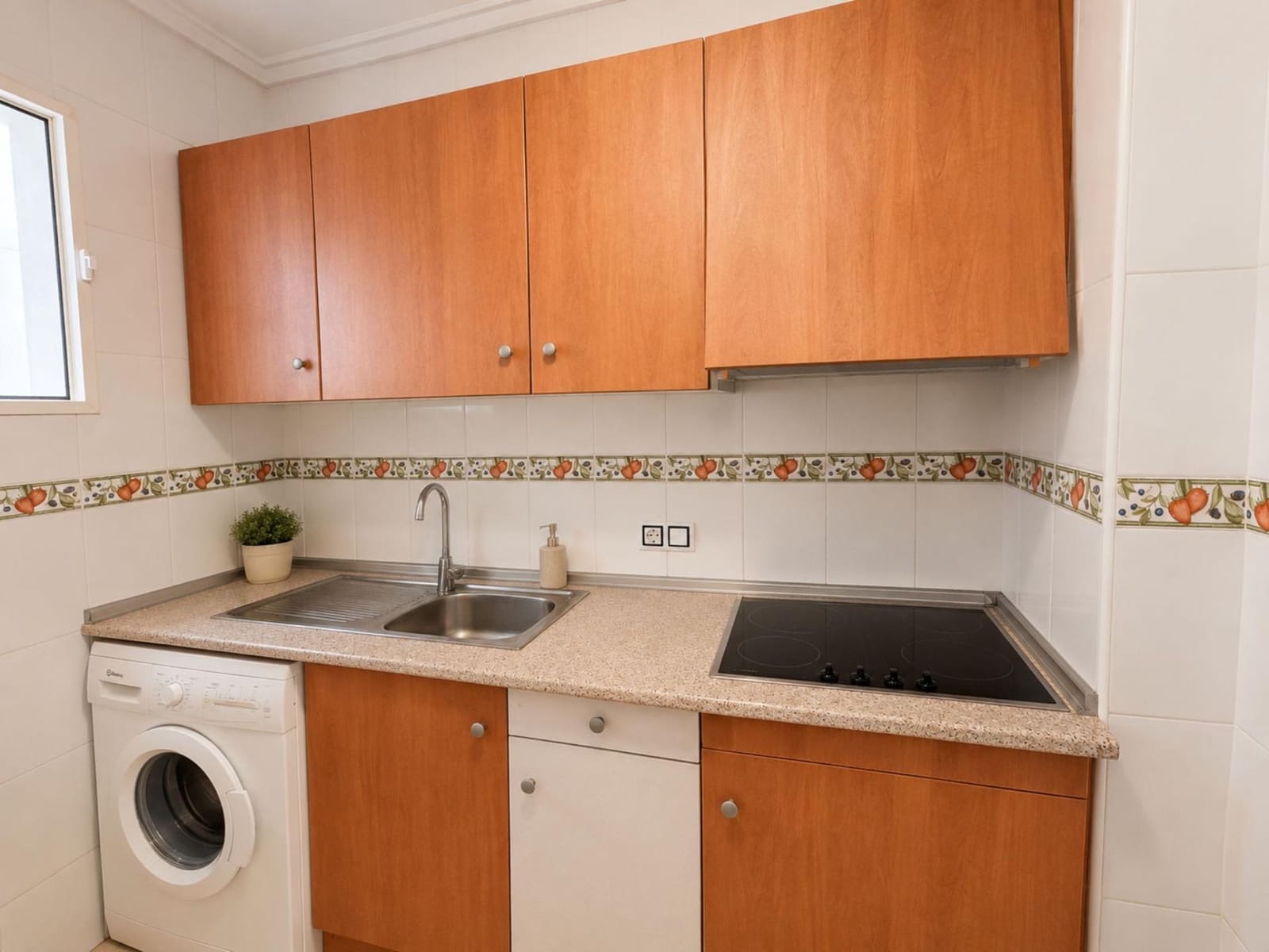 2 sypialnia Apartament na sprzedaż w Torrevieja z basenem - 149 900 € (Ref: 10007211)