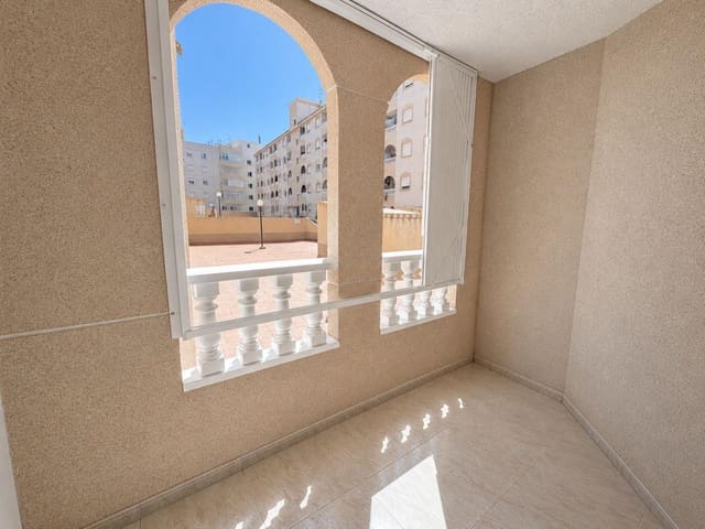 2 slaapkamer Appartement te koop in Antonio Machado, Torrevieja met zwembad - € 149.900 (Ref: 10007211)