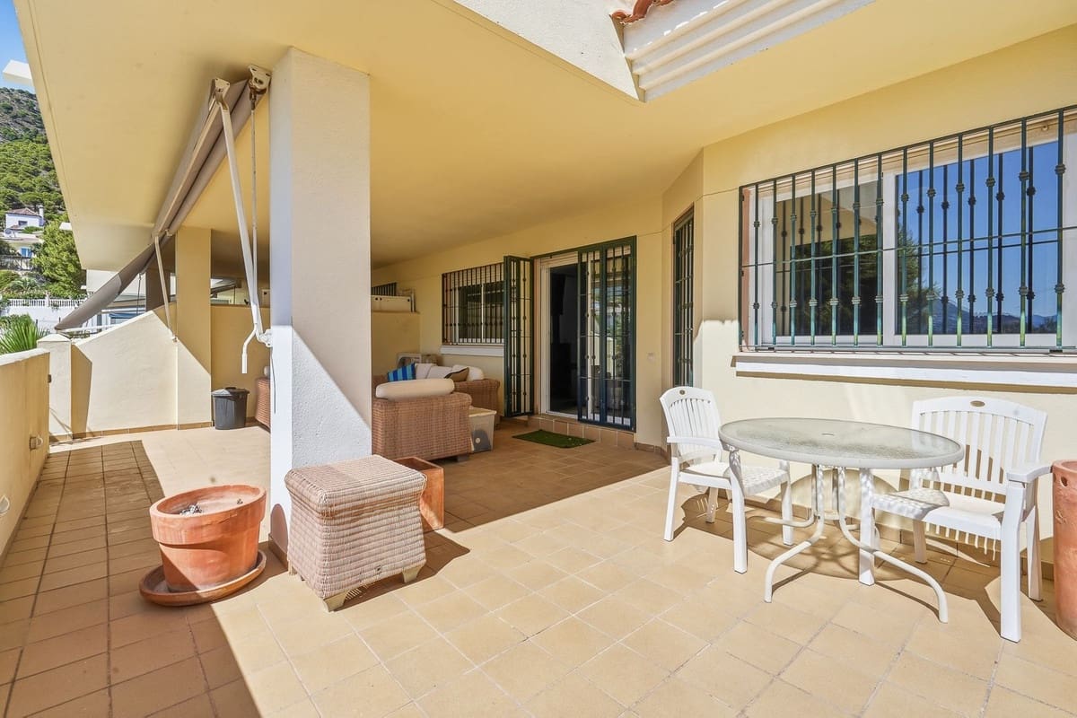 3 makuuhuone Huoneisto myytävänä paikassa Mijas mukana uima-altaan - 435 000 € (Ref: 10008815)