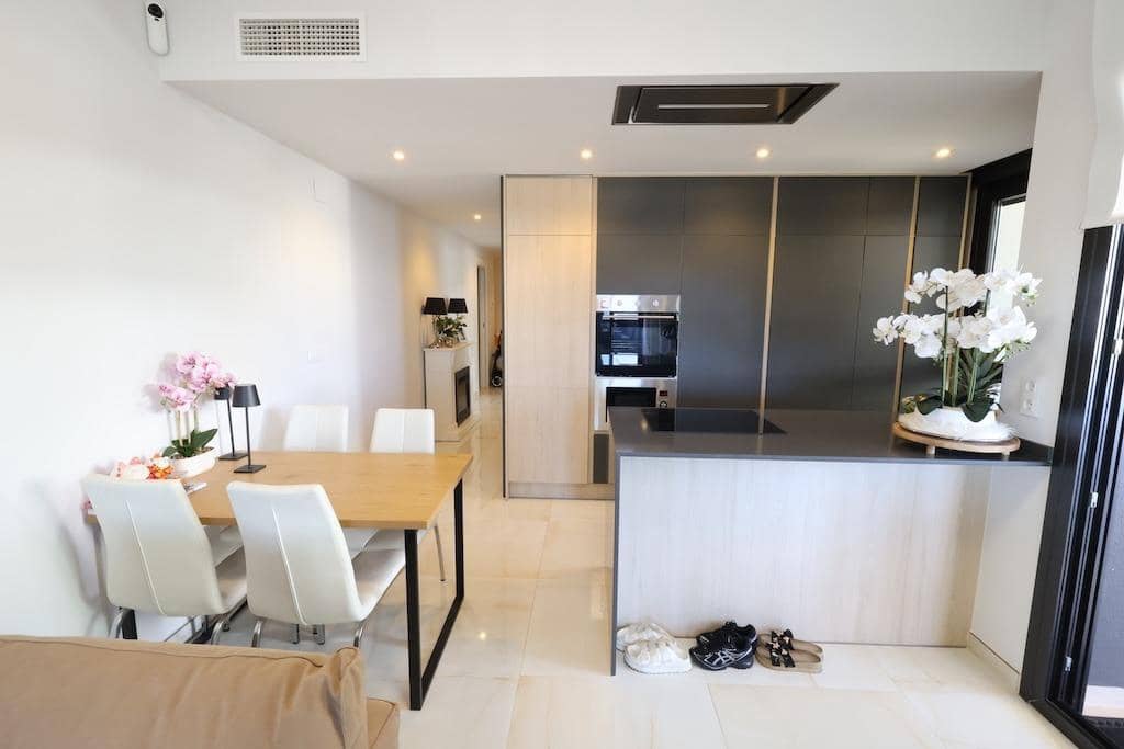 3 soveværelse Lejlighed til salg i Orihuela Costa med swimmingpool - € 485.000 (Ref: 10008816)
