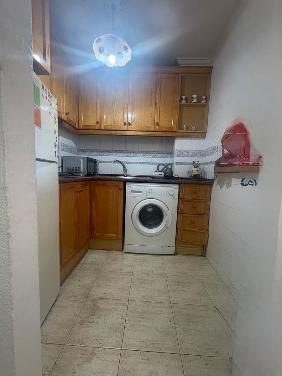 2 soveværelse Lejlighed til salg i Torrevieja - € 159.000 (Ref: 10008819)