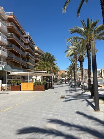 2 soveværelse Lejlighed til salg i Las Piscinas Naturales, Torrevieja - € 159.000 (Ref: 10008819)