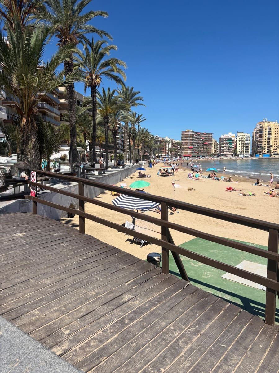2 soveværelse Lejlighed til salg i Torrevieja - € 159.000 (Ref: 10008819)